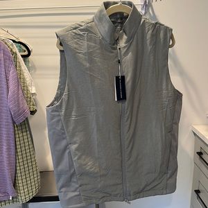 Holderness & Bourne the king vest